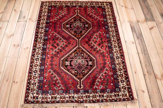 10942 Tribal Persian Qashqai Rug 110x154cm (3.7 x 5.0ft)