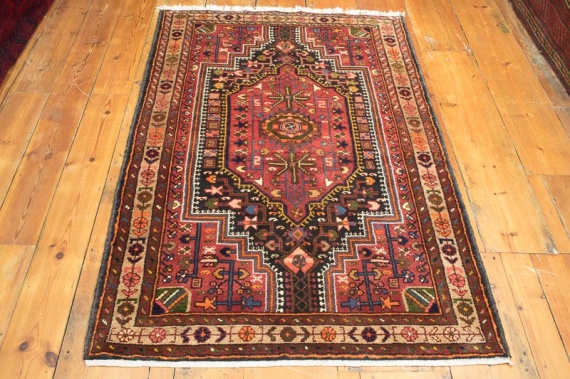 8318 Persian Oriental Toserkan Rug 106x170cm (3.5 x 5.10ft)