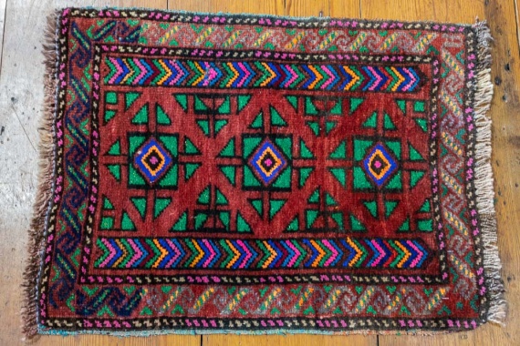 9379 Small Old Afghan Baluch Rug 45x57cm (1.5 x 1.10ft)