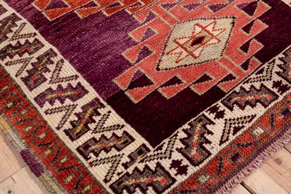 10709 Vintage Kurdish Herki Carpet Runner Rug 106x372cm (3.5 x 12.2ft)