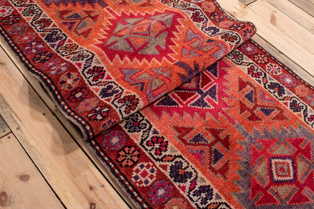 10714 Vintage Kurdish Herki Carpet Runner Rug 86x355cm (2.10 x 11.7ft)