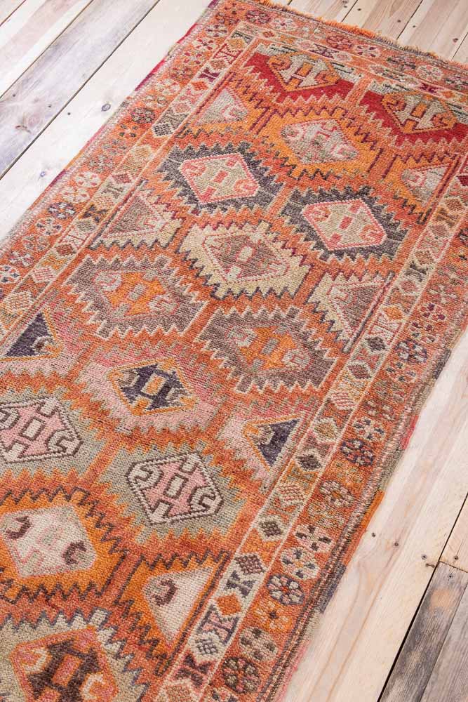 11635 Vintage Kurdish Herki Carpet Runner Rug 88x334cm (2.10 x 10.11ft)