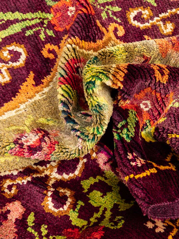12110 Vintage Moldovan Rose Pile Carpet Rug 155x190cm (5.1 x 6.2ft)
