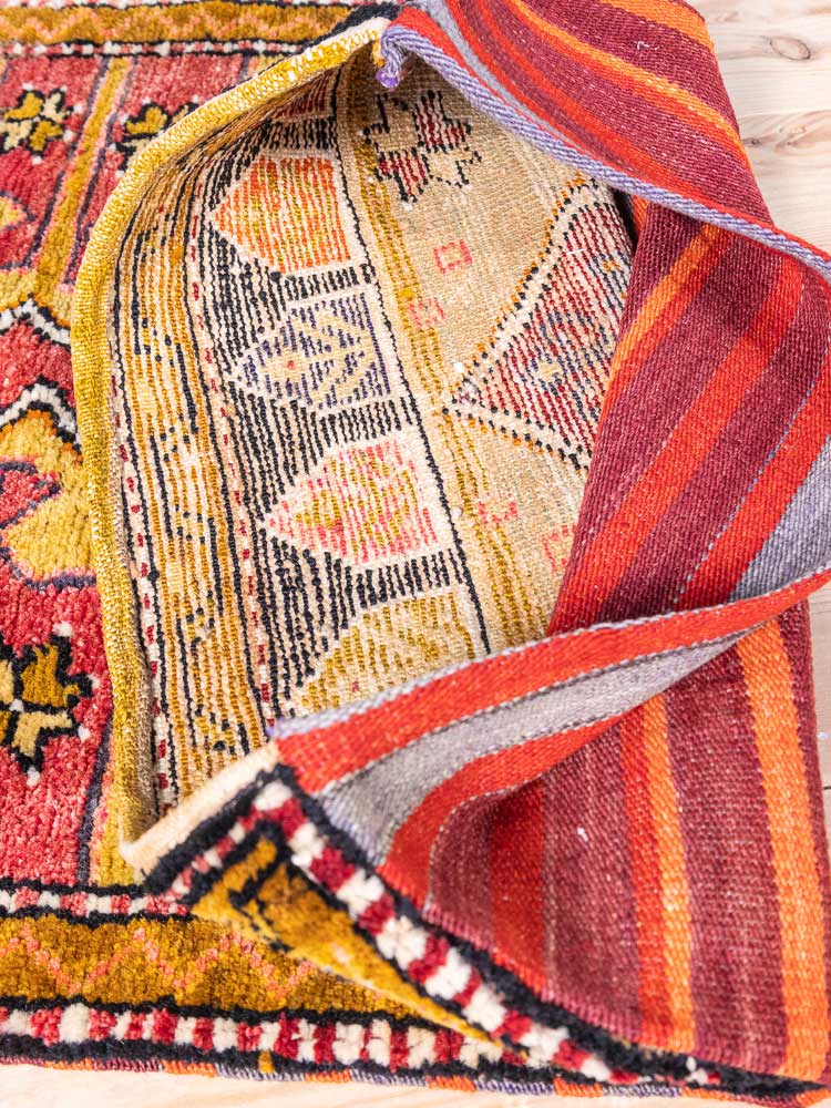 12362 Turkish Cal Vintage Carpet Floor Cushion 59x106cm (1.11 x 3.5ft)