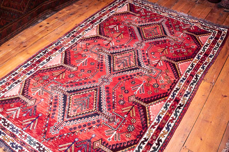 4864 Persian Lory Qashqai Carpet 154x252cm (5.0 x 8.3ft)