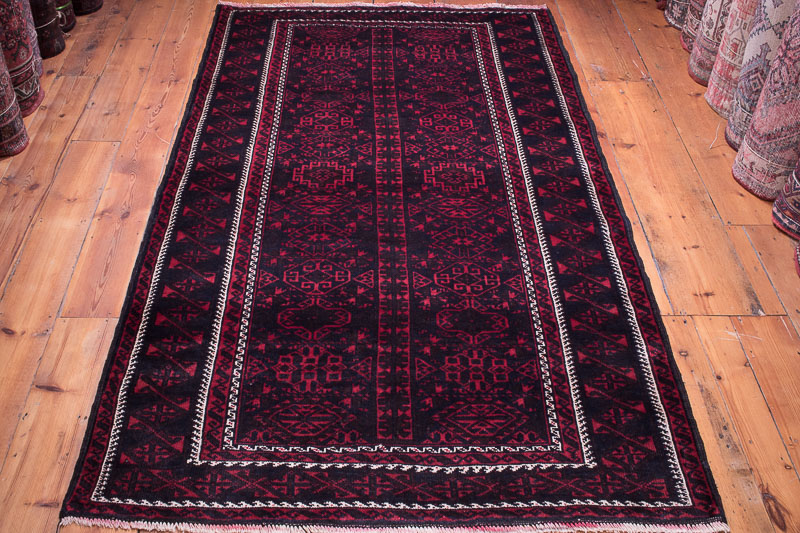 8902 Persian Oriental Rug - Baluchi 124x214cm (4.0 x 7ft)