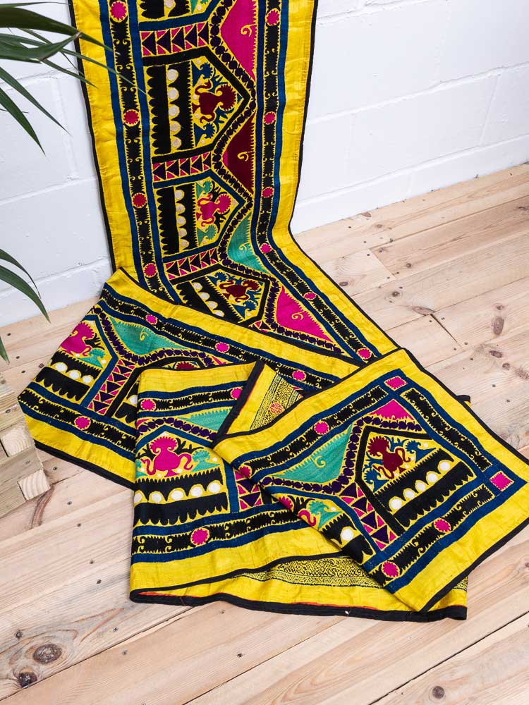 SUZ905 Long Yellow Vintage Uzbek Suzani Pelmet Textile 47x660cm (1.6 x 21.8ft)