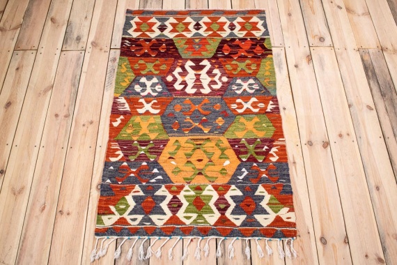 10777 Vintage Turkish Denizli Kilim Rug 80x129cm (2.7 x 4.2ft)