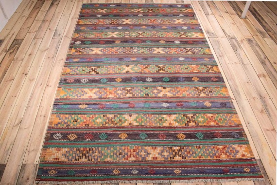 10981 Vintage Turkish Selendi Kilim Rug 179x294cm (5.10 x 9.7ft)