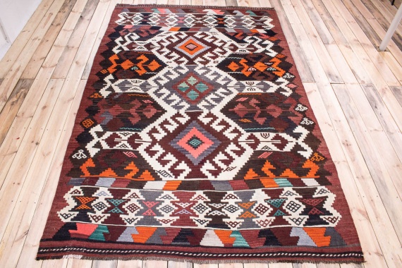 11192 Vintage Turkish Kutahya Kilim Rug 179x285cm (5.10 x 9.4ft)