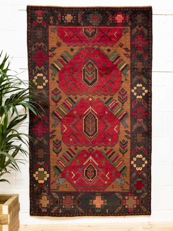 11729 Afghan Herat Baluch Rug 110x187cm (3.7 x 6.1ft)