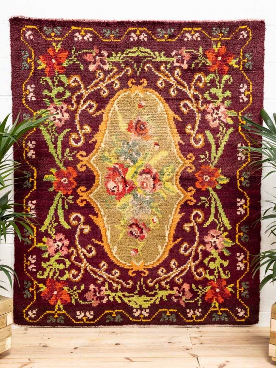 12110 Vintage Moldovan Rose Pile Carpet Rug 155x190cm (5.1 x 6.2ft)