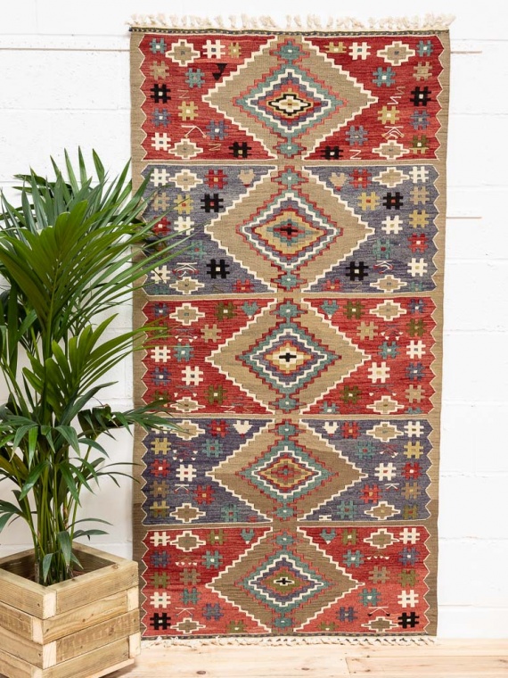 12120 Vintage Turkish Esme Kilim Rug 99x194cm (3.3 x 6.4ft)