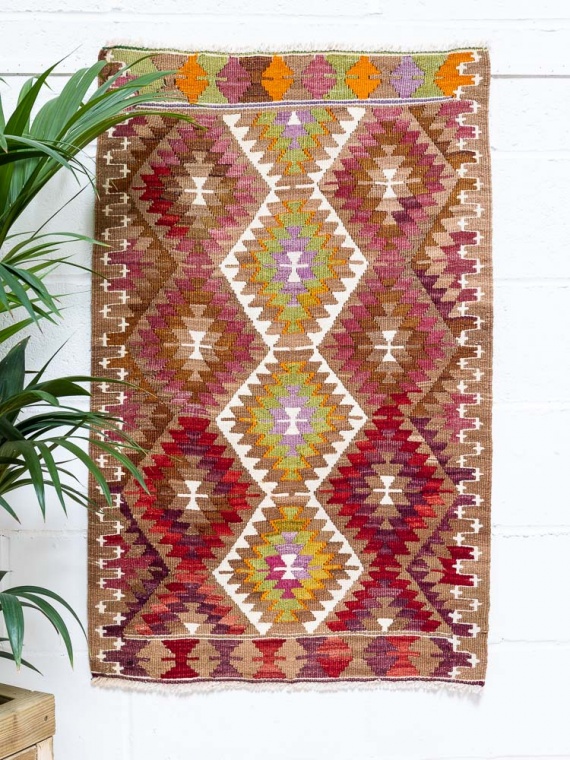 12128 Vintage Turkish Antalya Kilim Rug 73x114cm (2.4 x 3.9ft)