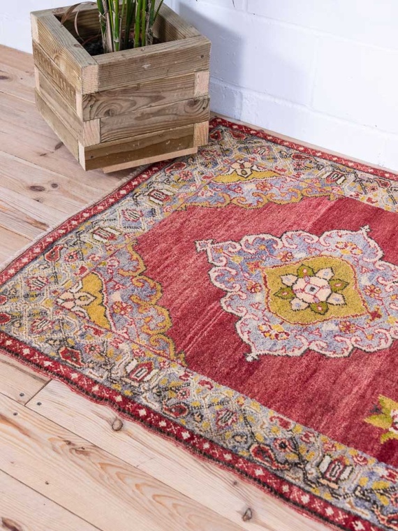 No.20 ヴィンテージラグ　トルコ　マット turkish rug 120×207 Turkish Vintage Rug 【公式通販】