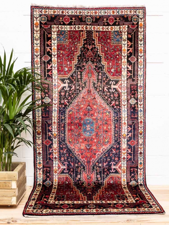 8303 Persian Toserkan Rug 124x255cm (4.0 x 8.4ft)