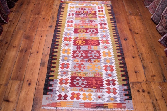 9062 Vintage Turkish Kilim Rug - Pamukkale 86x166cm (2.10 x 5.5ft)