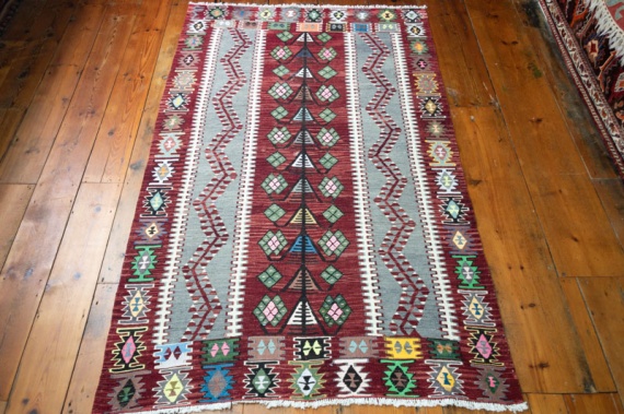 9065 Turkish Kilim Rug - Esme 109x182cm (3.7 x 5.11ft)