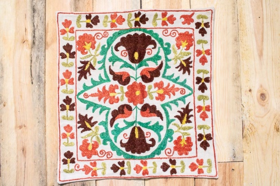 SC623 Uzbek Cream Suzani Cushion Cover 43x45cm