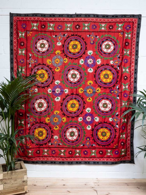 SUZ889 Vintage Uzbek Suzani Embroidered Textile 200x230cm (6.6 x 7.6ft)