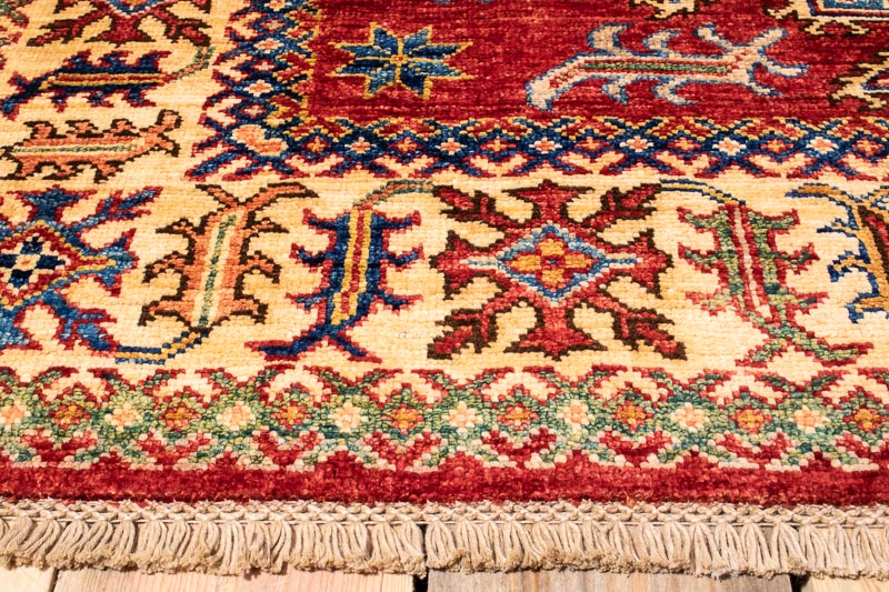 10249 Fine Afghan Kazak Rug 121x188cm (3.11 x 6.2ft)