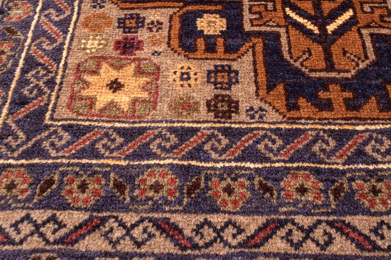 10272 Afghan Baluch Rug 111x193cm (3.7 x 6.4ft)