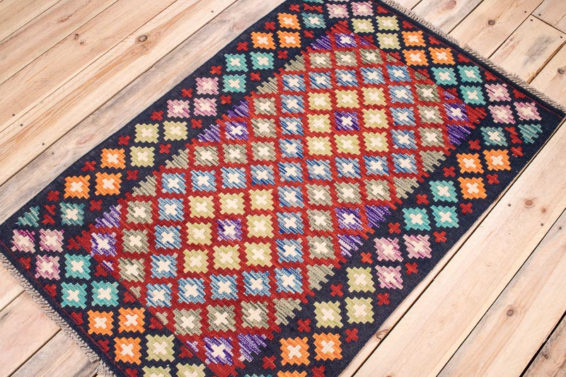 10617 Afghan Vegetable Dyed Kilim Rug 81x122cm (2.8 x 4ft)