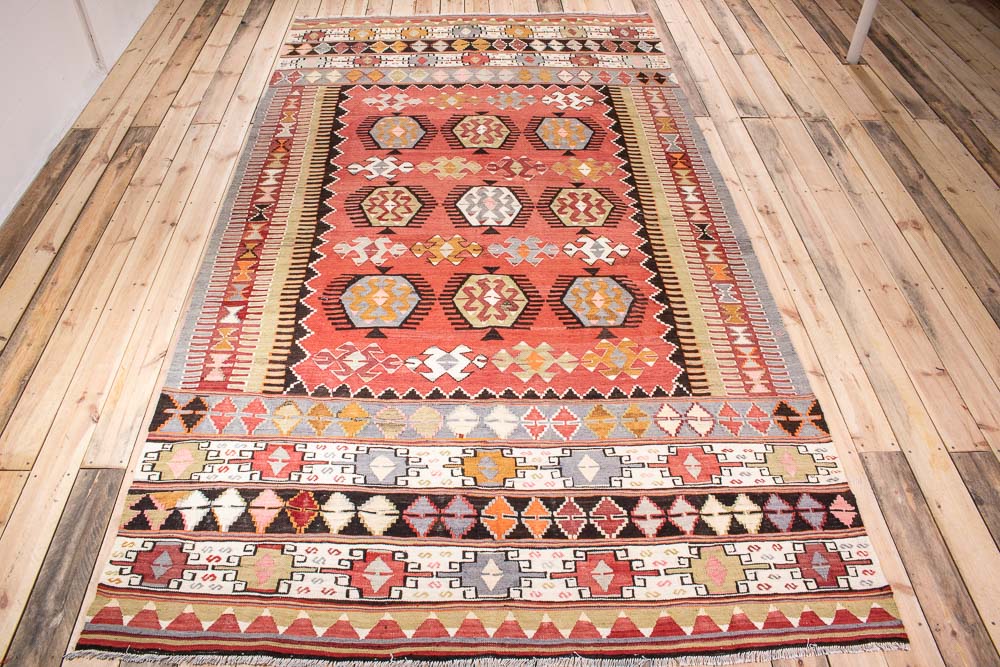 10672 Turkish Denizli Vintage Kilim Rug 189x342cm (6.2 x 11.2ft)