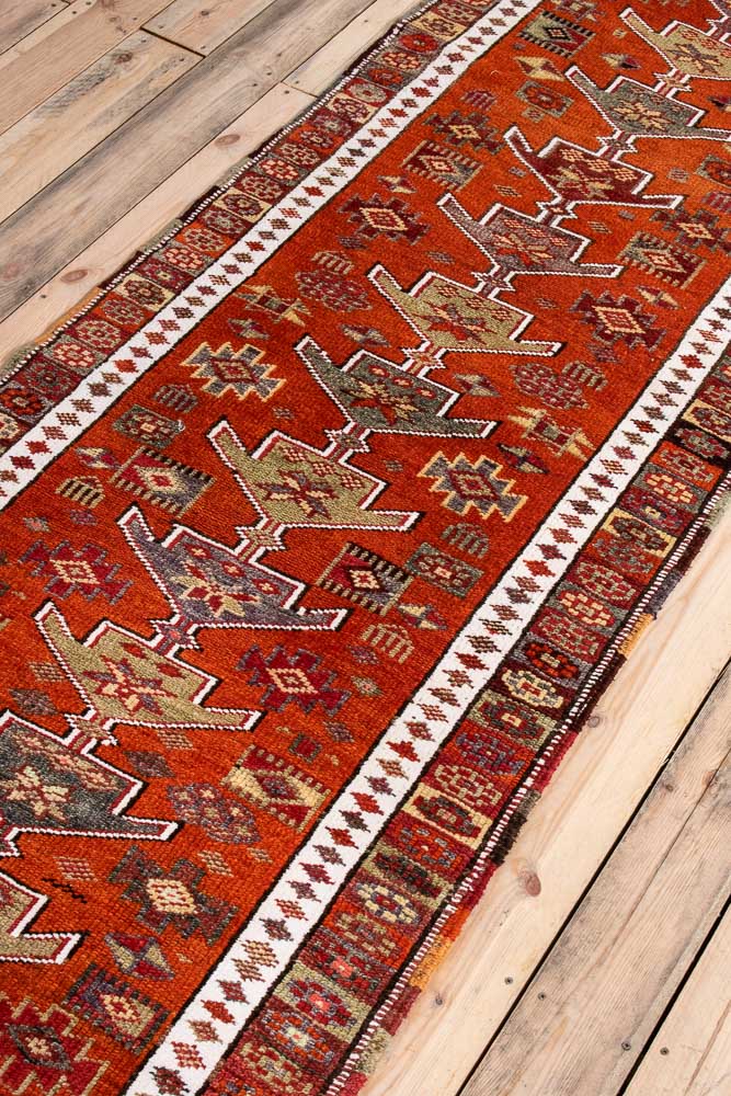 10710 Vintage Kurdish Herki Carpet Runner Rug 94x327cm (3.1 x 10.8ft)