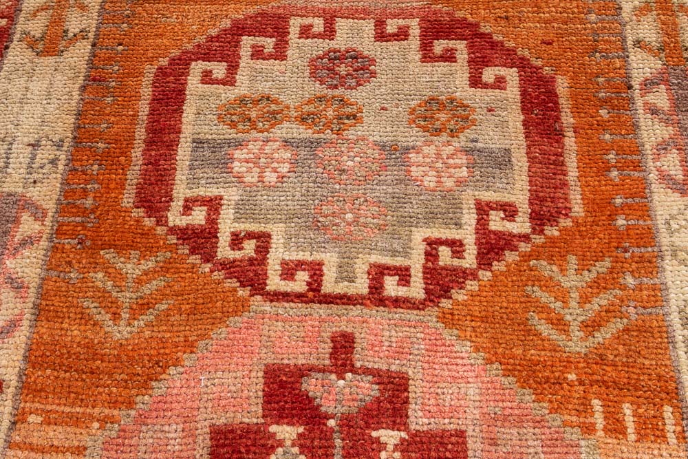 10715 Vintage Kurdish Herki Carpet Runner Rug 94x341cm (3.1 x 11.2ft)