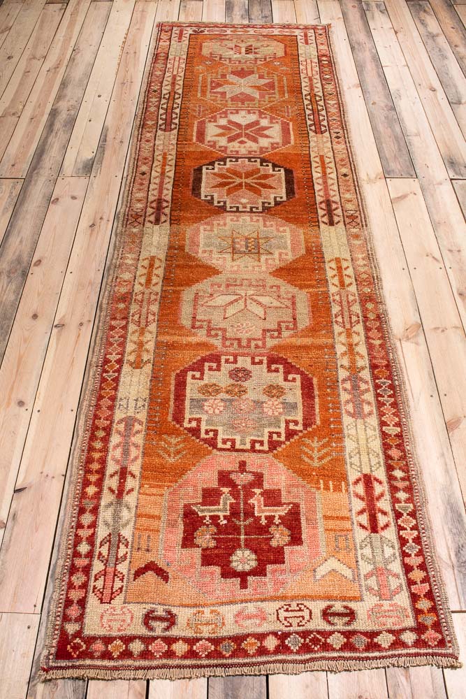 10715 Vintage Kurdish Herki Carpet Runner Rug 94x341cm (3.1 x 11.2ft)