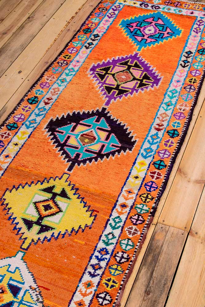 10729 Vintage Kurdish Herki Carpet Runner Rug 87x331cm (2.10 x 10.10ft)