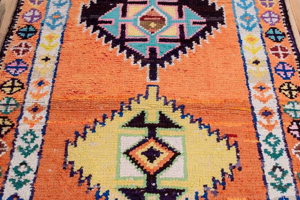 10729 Vintage Kurdish Herki Carpet Runner Rug 87x331cm (2.10 x 10.10ft)