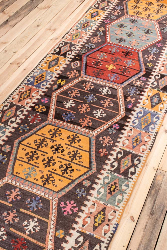 10750 Vintage Turkish Yozgat Kilim Runner Rug 111x485cm (3.7 x 15.11ft)