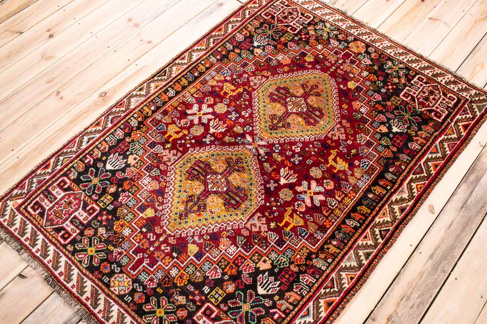 10951 Tribal Persian Qashqai Rug 116x164cm (3.10 x 5.4ft)