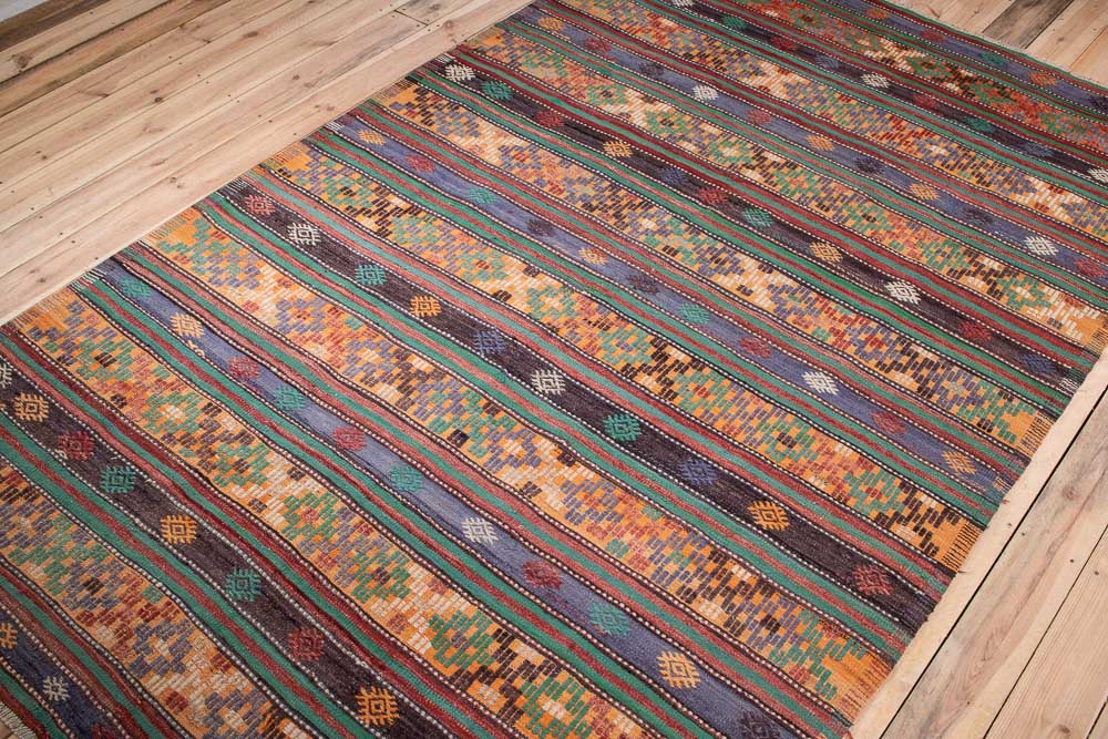 10981 Vintage Turkish Selendi Kilim Rug 179x294cm (5.10 x 9.7ft)