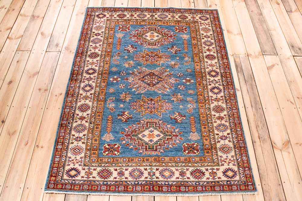 10995 Fine Afghan Kazak Rug 128x183cm (4.2½ x 6ft)