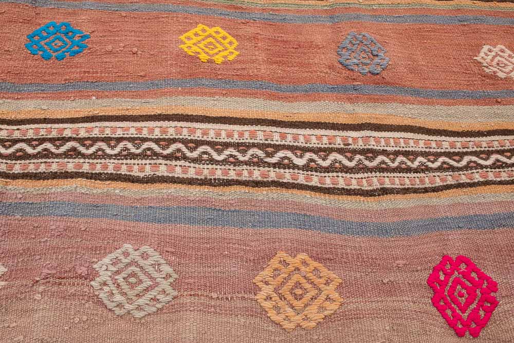 11139 Vintage Cal Turkish Cicim Kilim Rug 178x266cm (5.10 x 8.8ft)