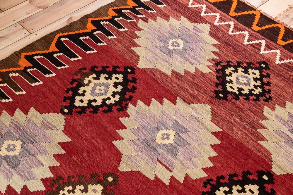 11144 Vintage Kandira Turkish Kilim Rug 181x270cm (5.11 x 8.10ft)