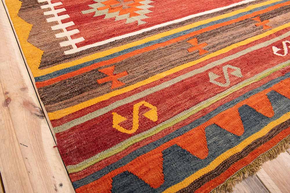 11150 Vintage Turkish Isparta Kilim Rug 182x381cm (5.11 x 12.6ft)