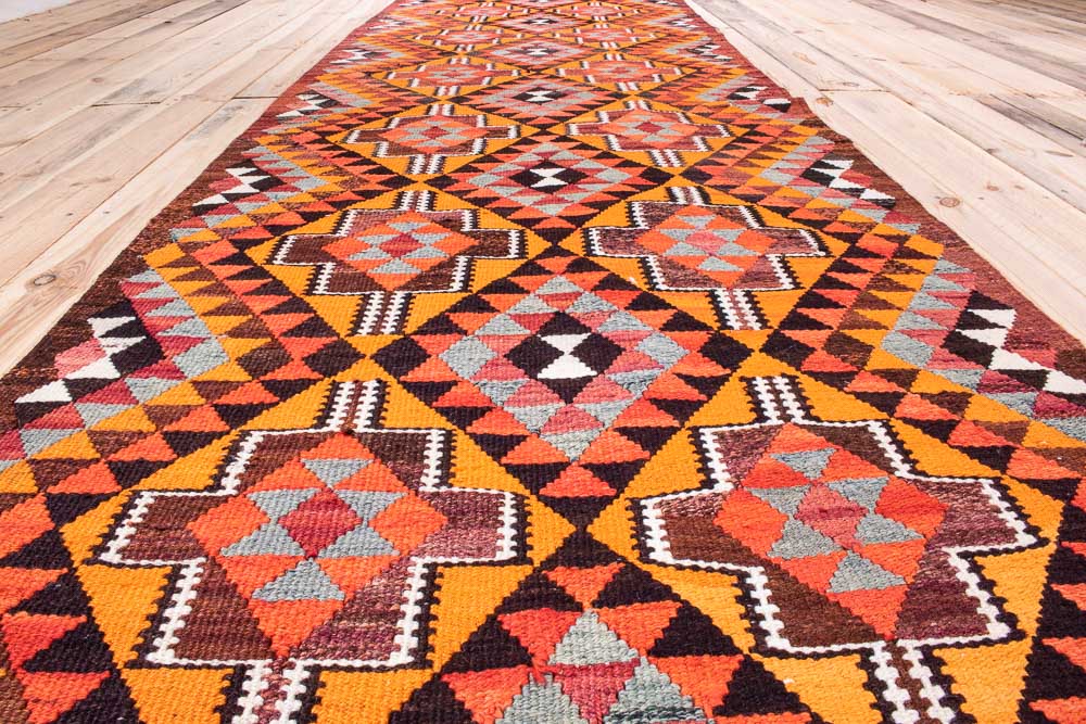 11165 Vintage Kurdish Herki Kilim Runner Rug 89x331cm (2.11 x 10.10ft)