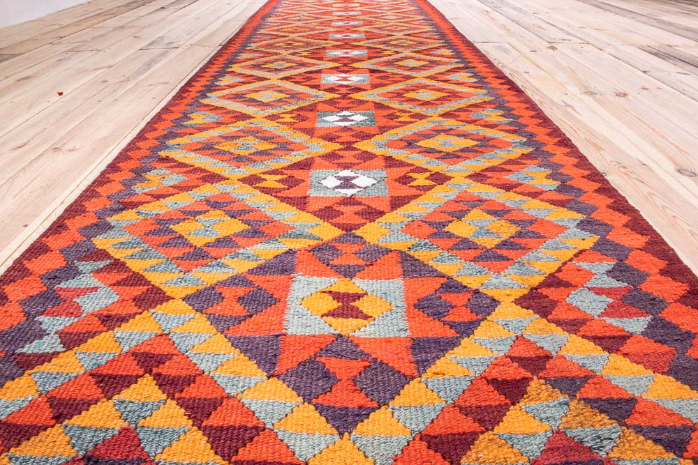 11166 Vintage Kurdish Herki Kilim Runner Rug 78x306cm (2.6 x 10.0ft)