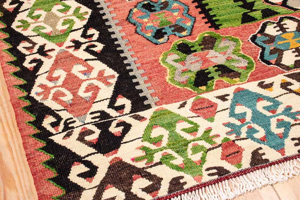 11178 Vintage Turkish Esme Kilim Rug 125x175cm (4.1 x 5.8ft)