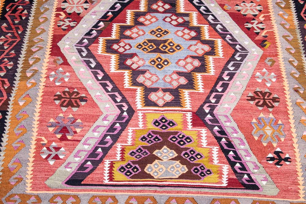 11188 Vintage Turkish Adana Kilim Rug 158x297cm (5.2 x 9.9ft)