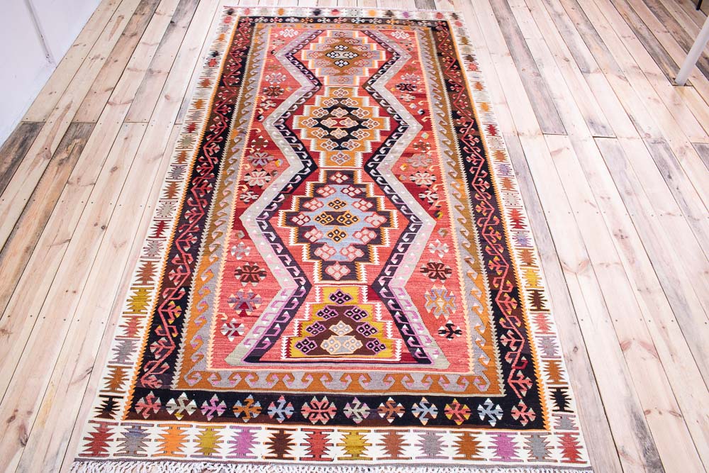 11188 Vintage Turkish Adana Kilim Rug 158x297cm (5.2 x 9.9ft)