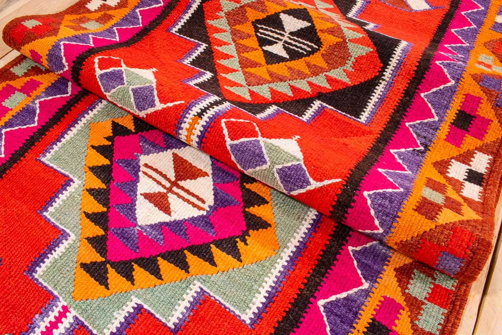 11208 Vintage Kurdish Herki Kilim Runner Rug 87x295cm (2.10 x 9.8ft)