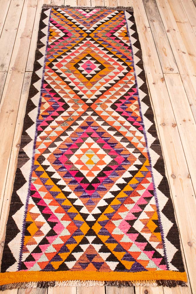 11210 Vintage Kurdish Herki Kilim Runner Rug 87x278cm (2.10 x 9.1ft)