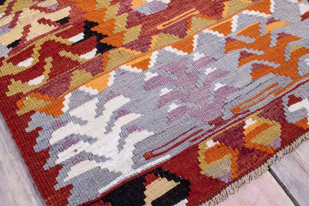 11242 Vintage Turkish Cal Kilim Rug 88x112cm (2.10 x 3.8ft)