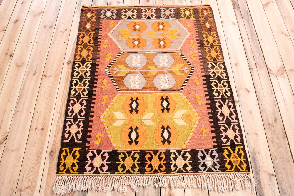 11255 Vintage Turkish Adana Kilim Rug 109x142cm (3.7 x 4.8ft)