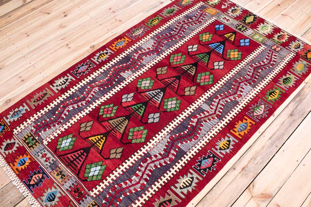 11256 Vintage Turkish Esme Kilim Rug 119x203cm (3.11 x 6.8ft)